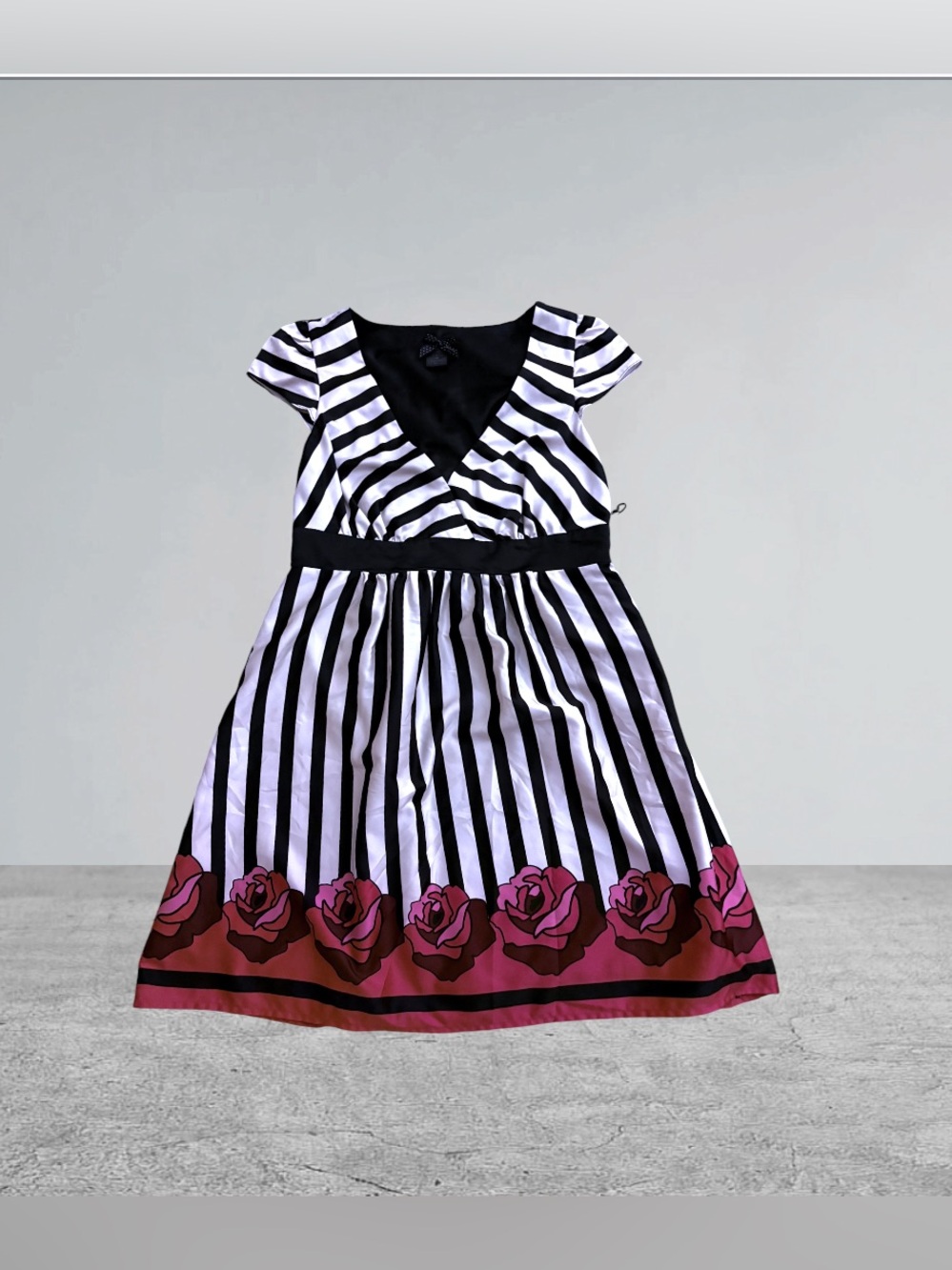 Vintage Forever 21 Graphic Empire Mini Dress - Size M